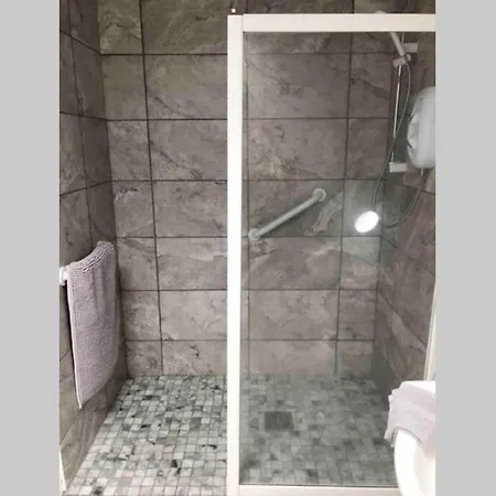 Fuchsia Tranquil Modern Seaside On The Wild Atlantic Way Apartament Galway